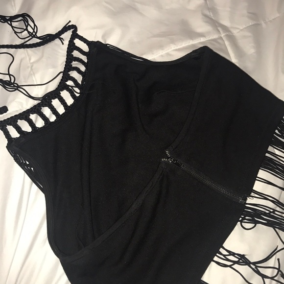 Black halter top - Picture 5 of 5